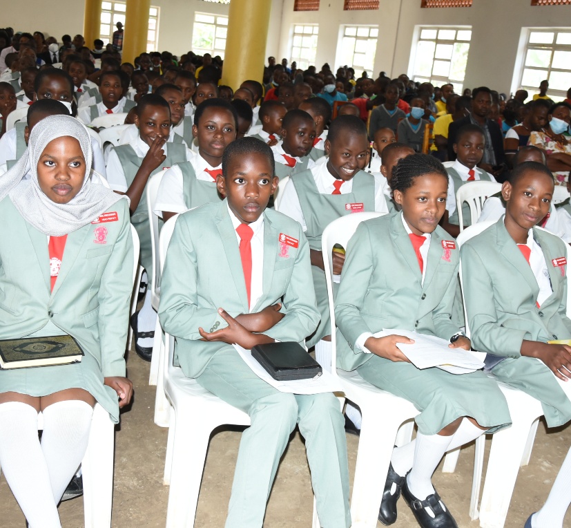 Prefects swearing in